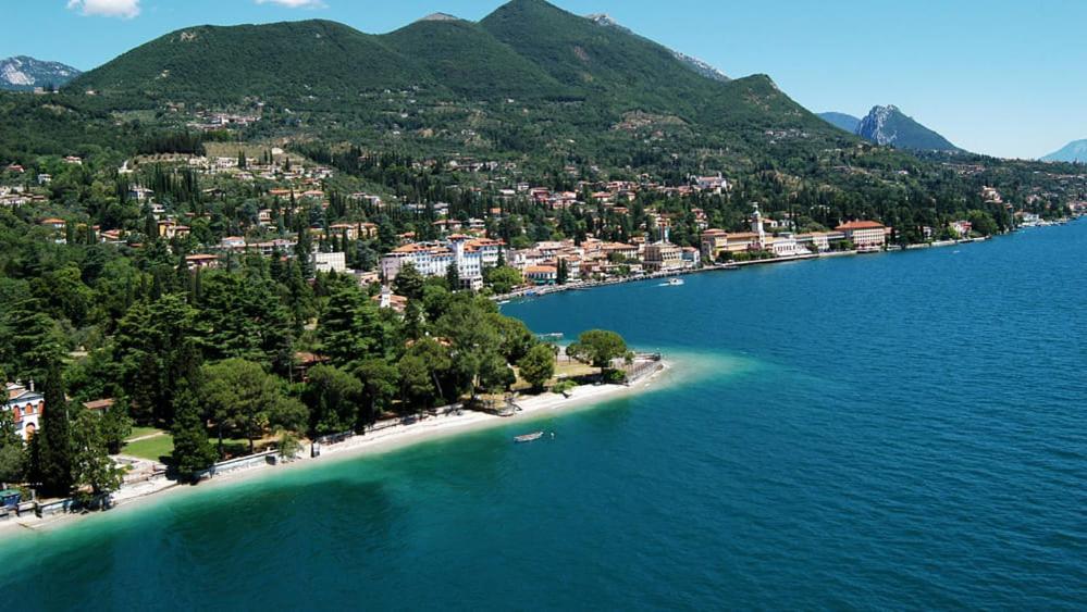 Happy Hotel Atelier Gardone Riviera Centro & Beach Kültér fotó