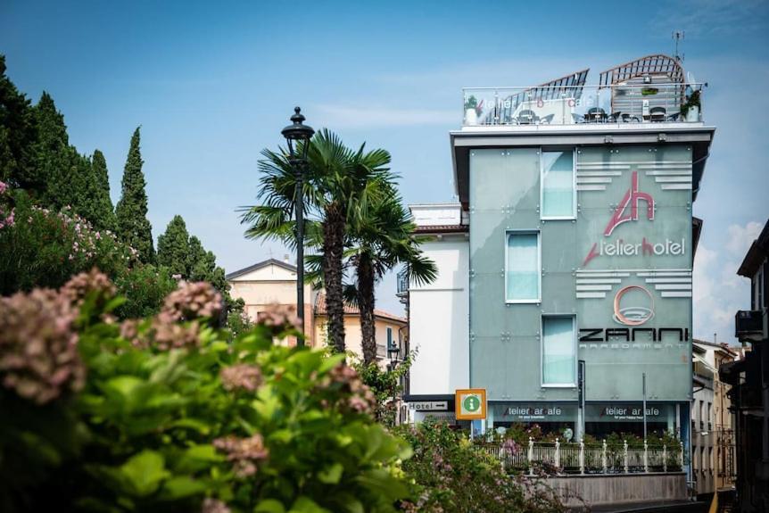 Happy Hotel Atelier Gardone Riviera Centro & Beach Kültér fotó
